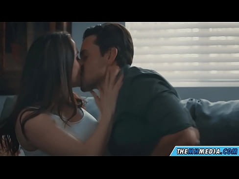 ❤️ Ρομαντικό σεξ με μια καλή μαμά με πλούσιο στήθος ❤️ Ρωσικό πορνό ️